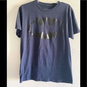 Batman men’s blue short sleeve T-shirt size medium